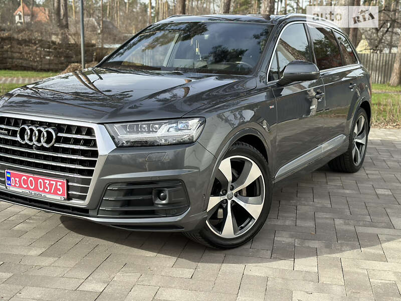2016 audi q7