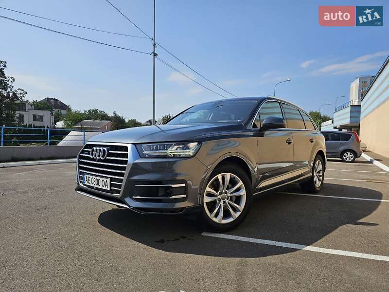 2016 audi q7
