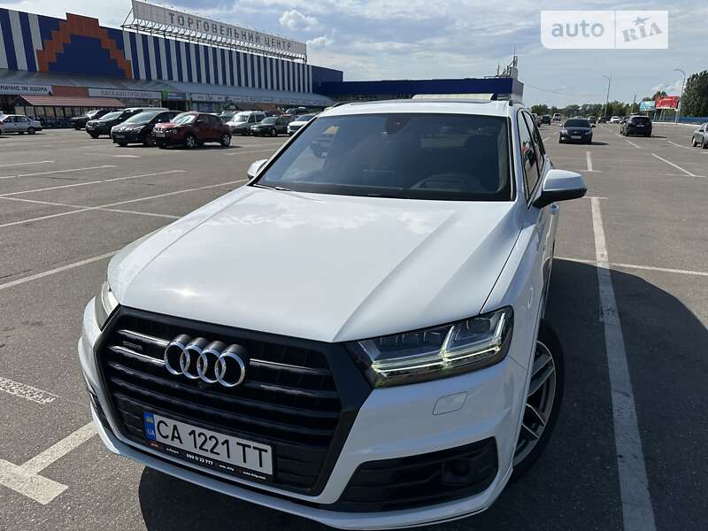 2016 audi q7