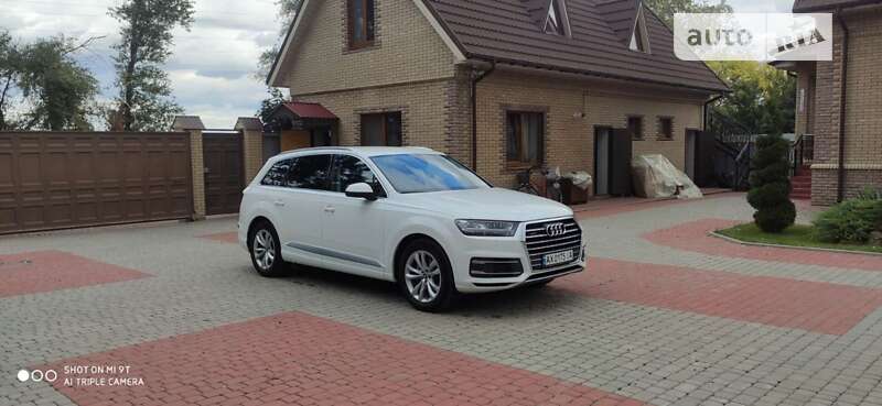 2017 audi q7