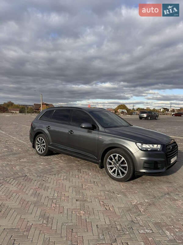 2017 audi q7