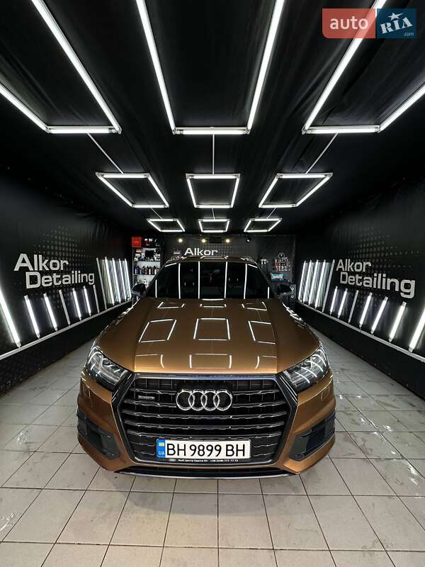 2017 audi q7