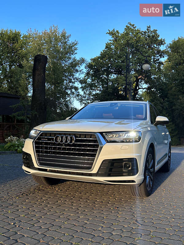 2017 audi q7