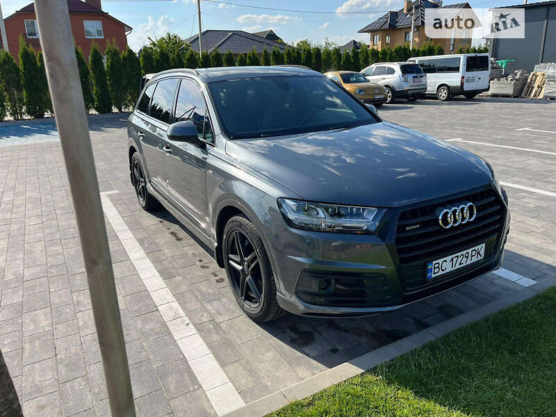 2018 audi q7