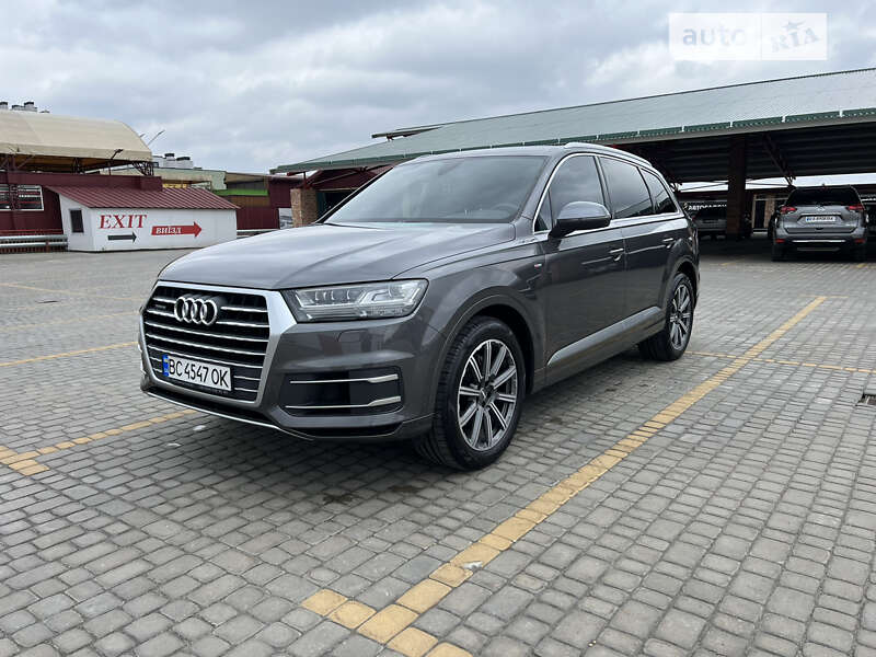 2019 audi q7