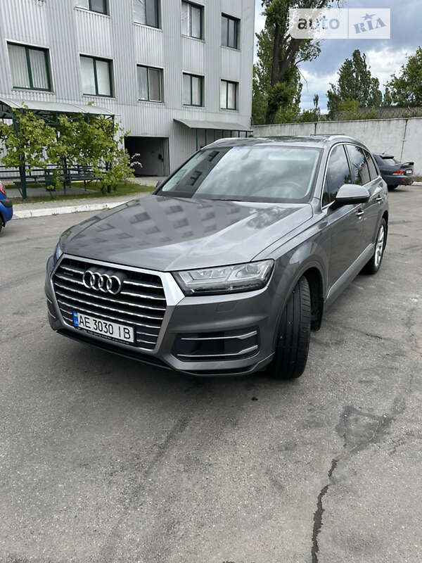 2017 audi q7