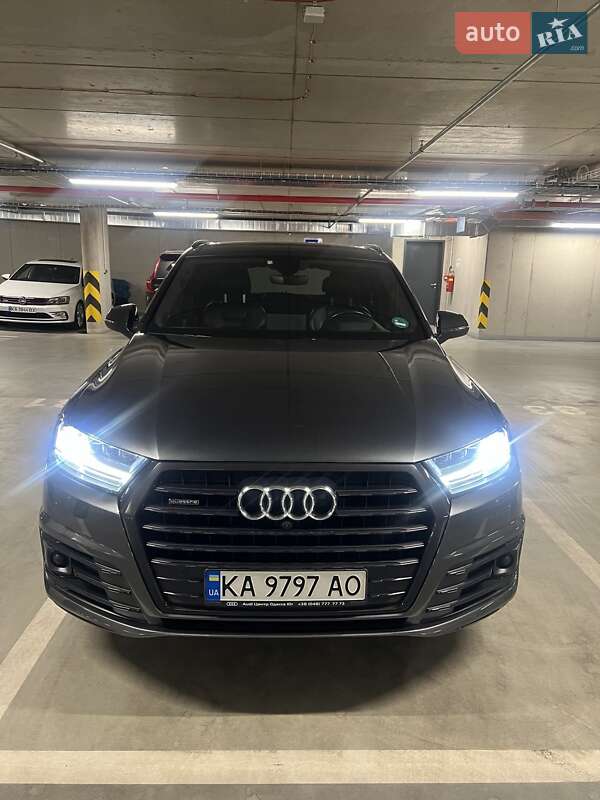 2017 audi q7