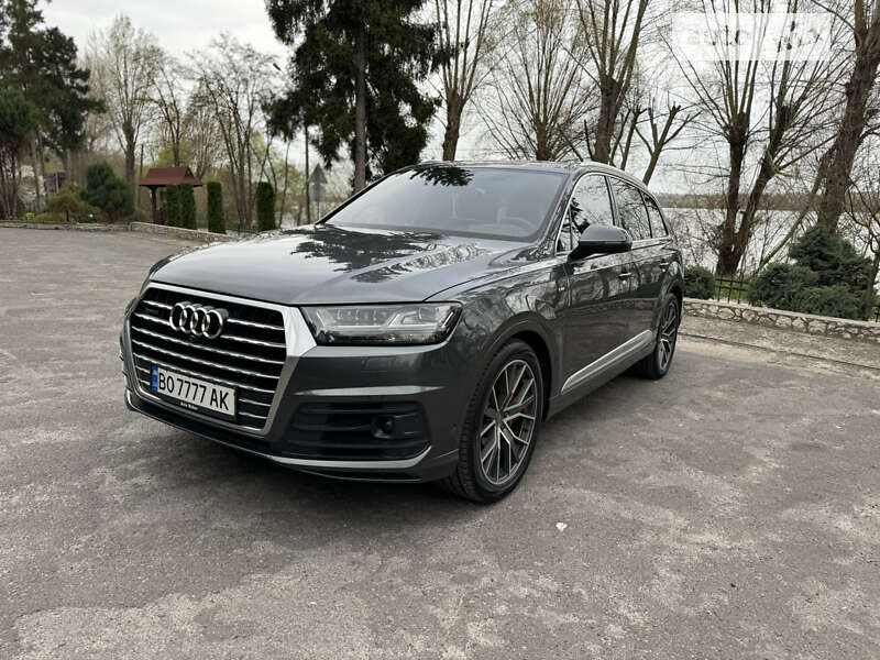 2017 audi q7