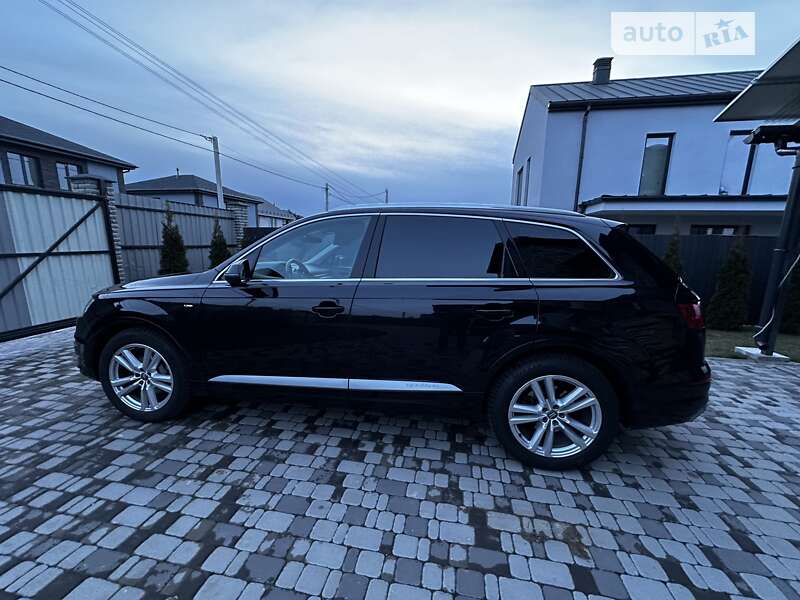 2017 audi q7
