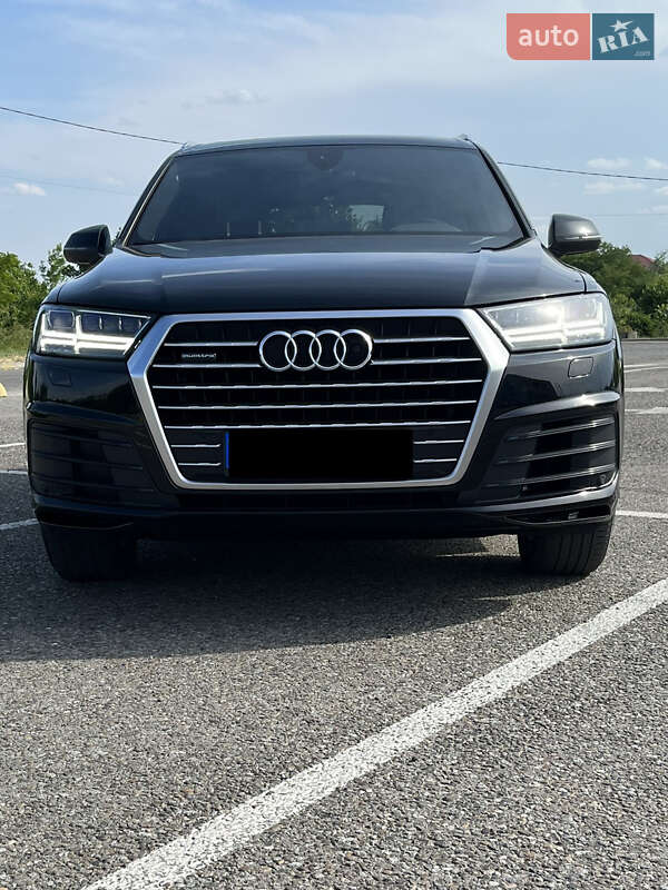 2018 audi q7