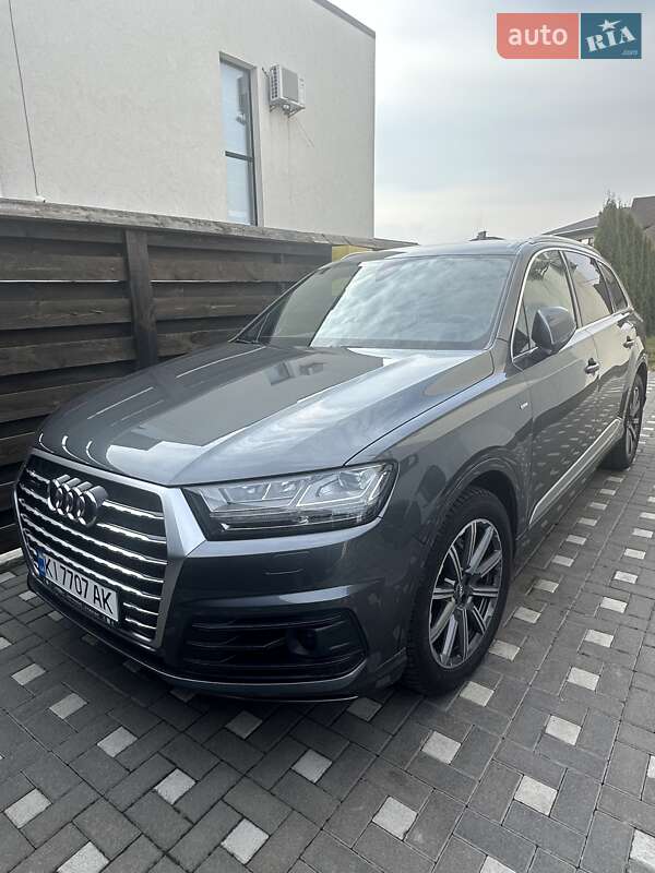 2019 audi q7