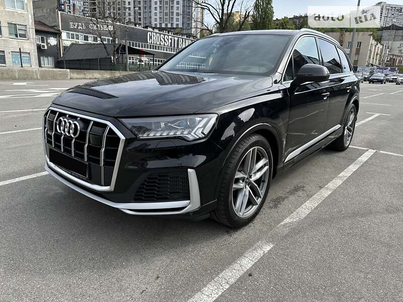 2021 audi sq7