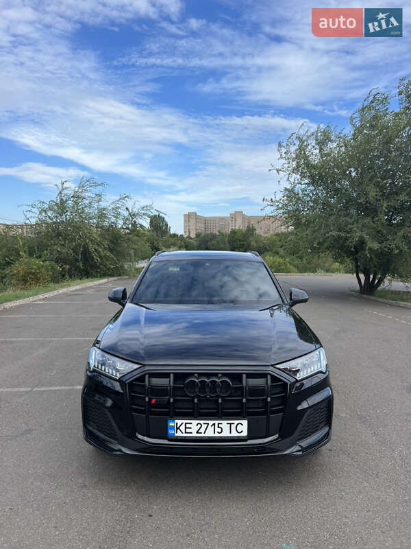 2021 audi sq7