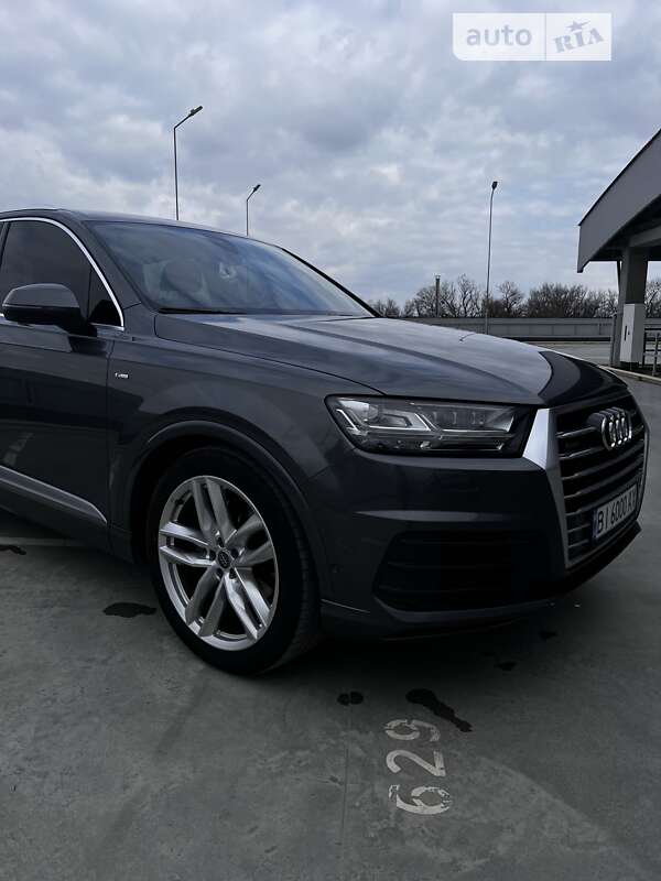 2015 audi q7