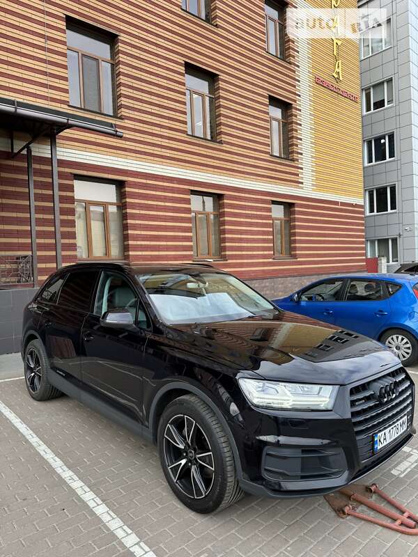 2016 audi q7