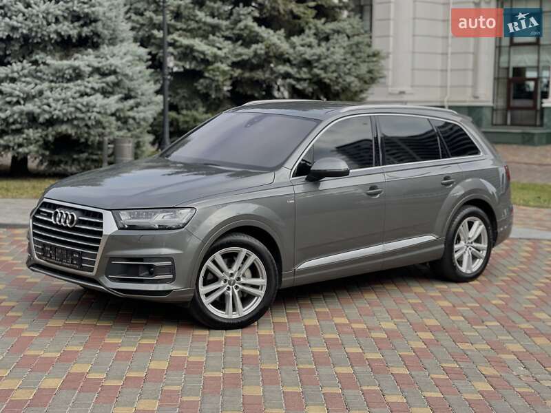 2016 audi q7