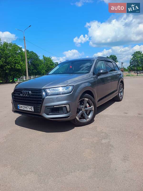 2016 audi q7
