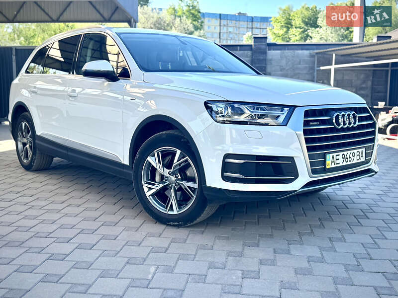 2016 audi q7