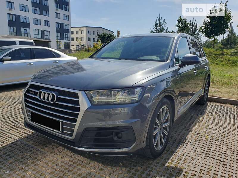 2016 audi q7
