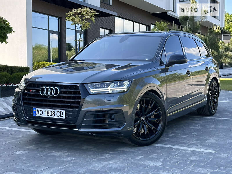 2019 audi sq7