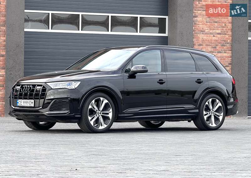 2022 audi sq7