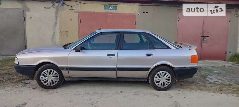 1988 audi 80