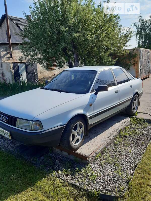 1988 audi 80