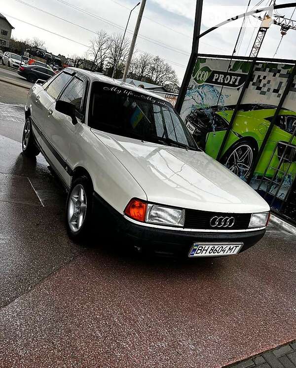 1989 audi 80