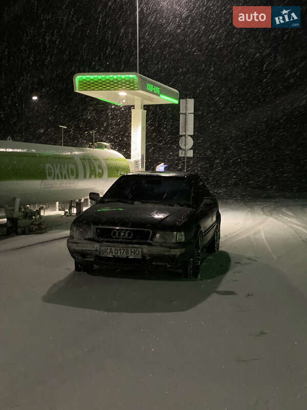 1993 audi 80