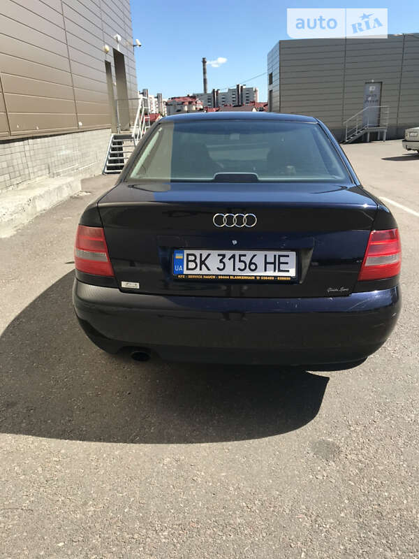 2000 audi a4