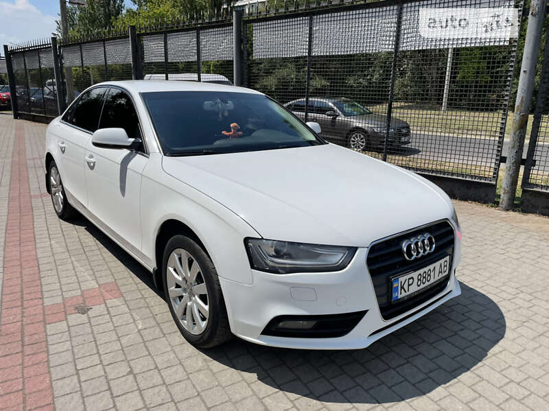 2012 audi a4