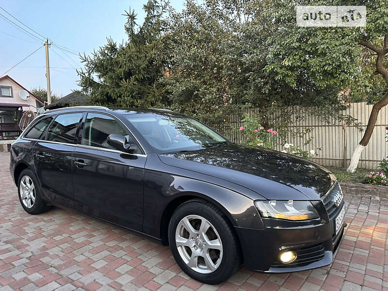 2010 audi a4