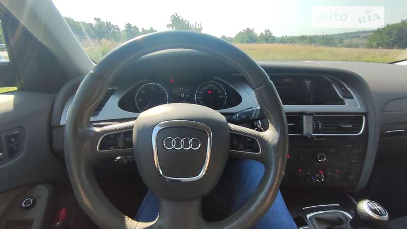 2010 audi a4