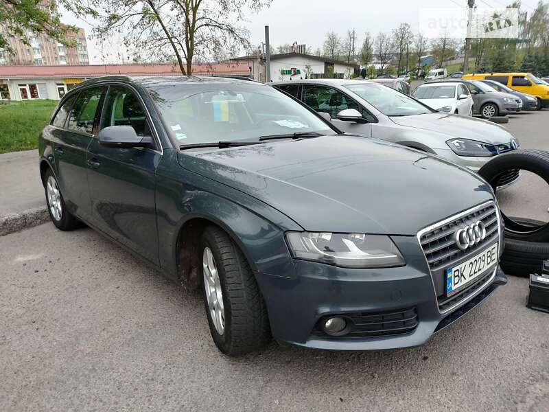 2010 audi a4