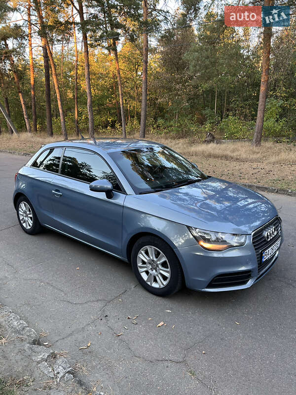 2011 audi a1