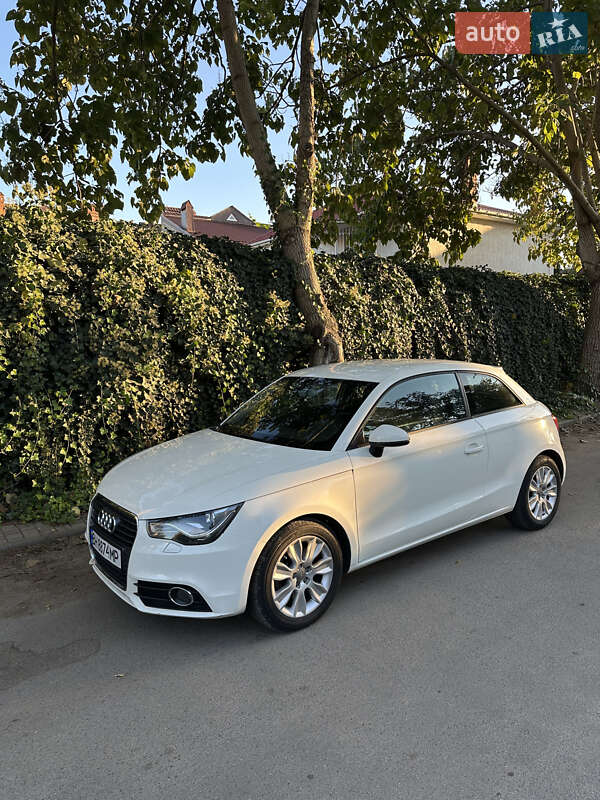 2010 audi a1
