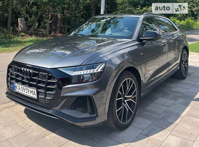 2018 audi q8