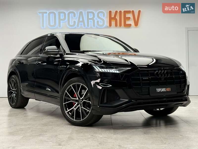 2019 audi q8