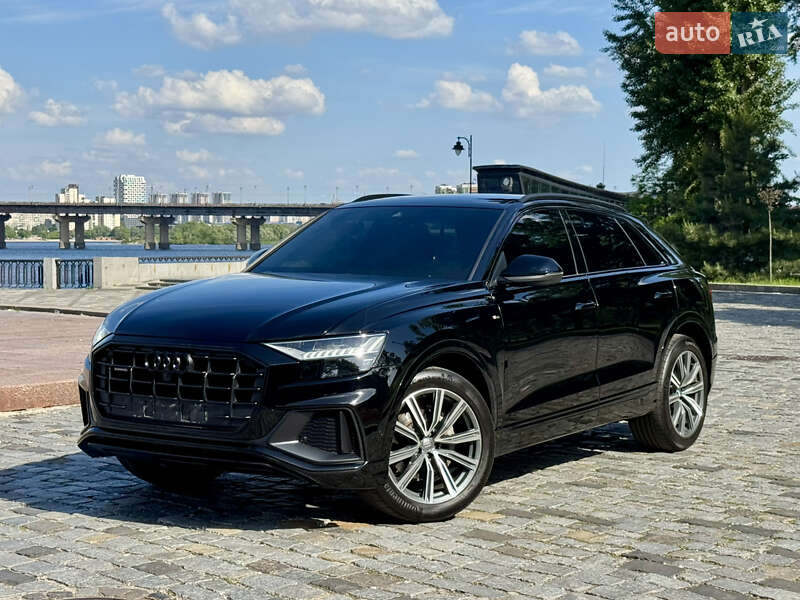 2021 audi q8