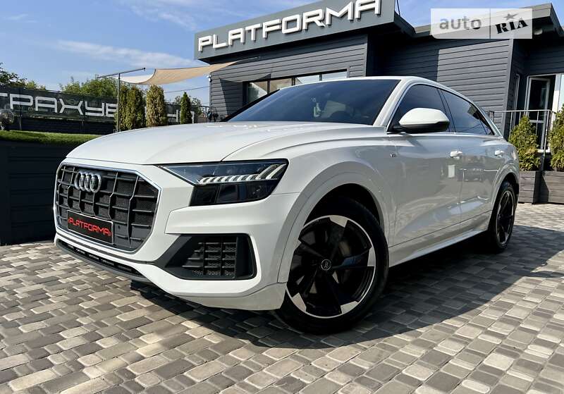 2018 audi q8