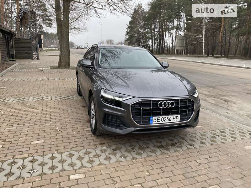 2018 audi q8