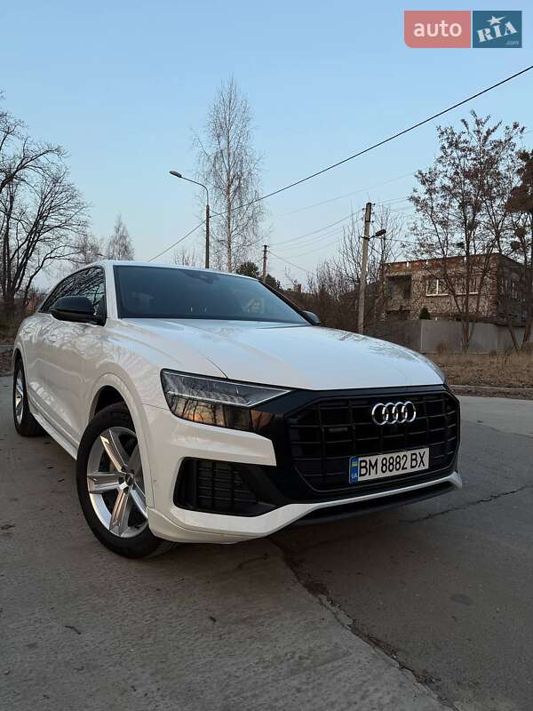 2020 audi q8
