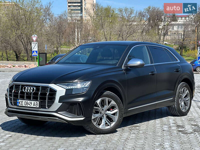 2020 audi sq8