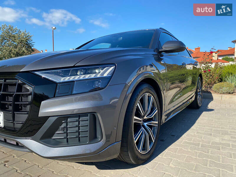2021 audi q8