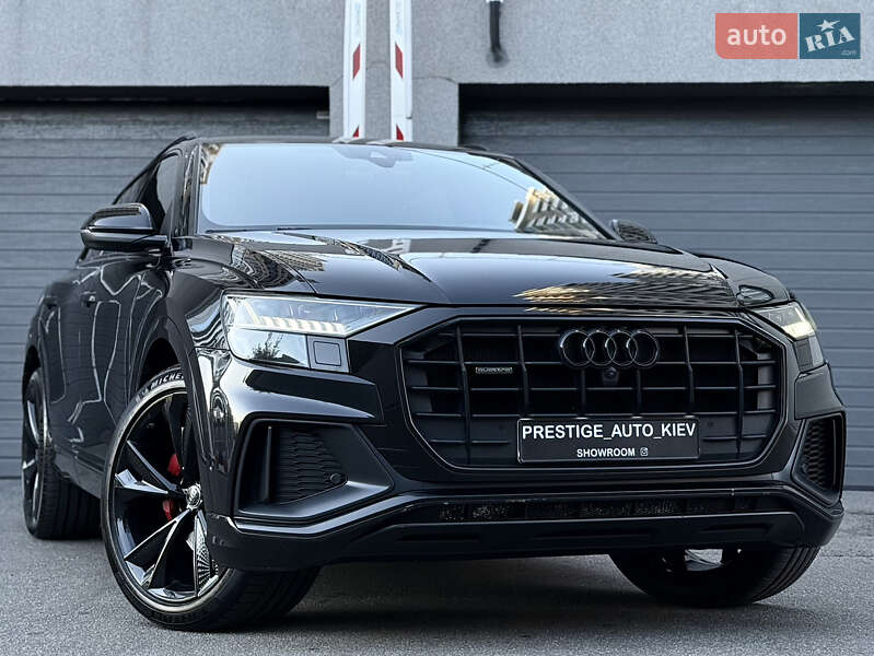 2019 audi q8