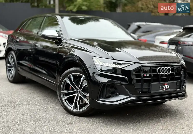 2021 audi sq8