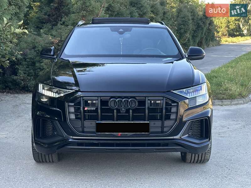 2019 audi sq8