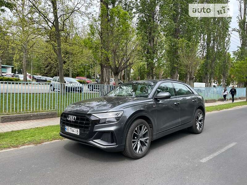 2021 audi q8