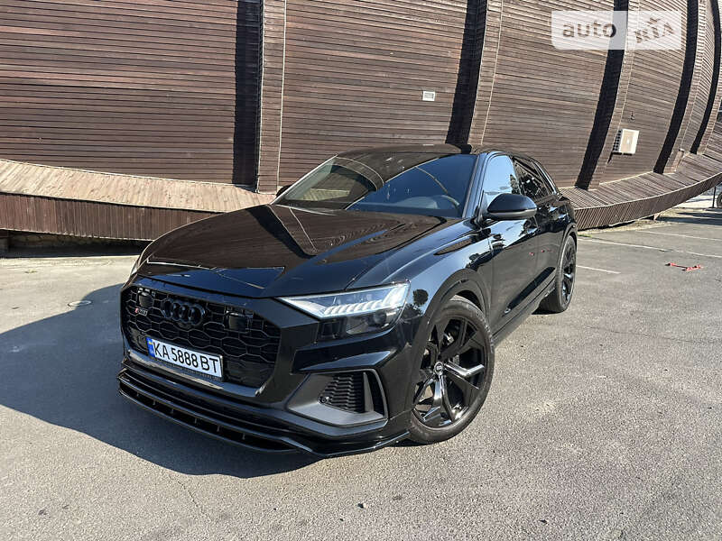 2021 audi sq8