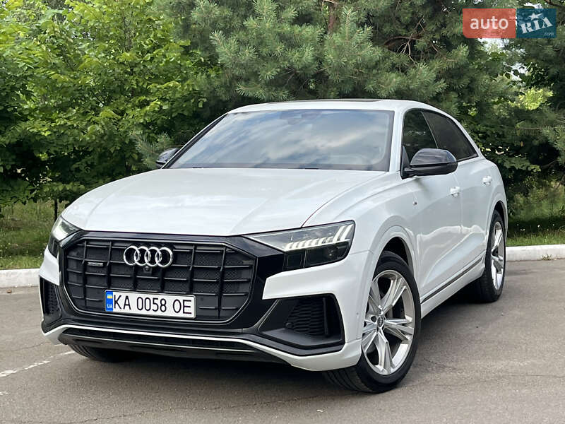 2020 audi q8